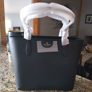 NWT Kate Spade Lori Tote with Free Makeup Bag